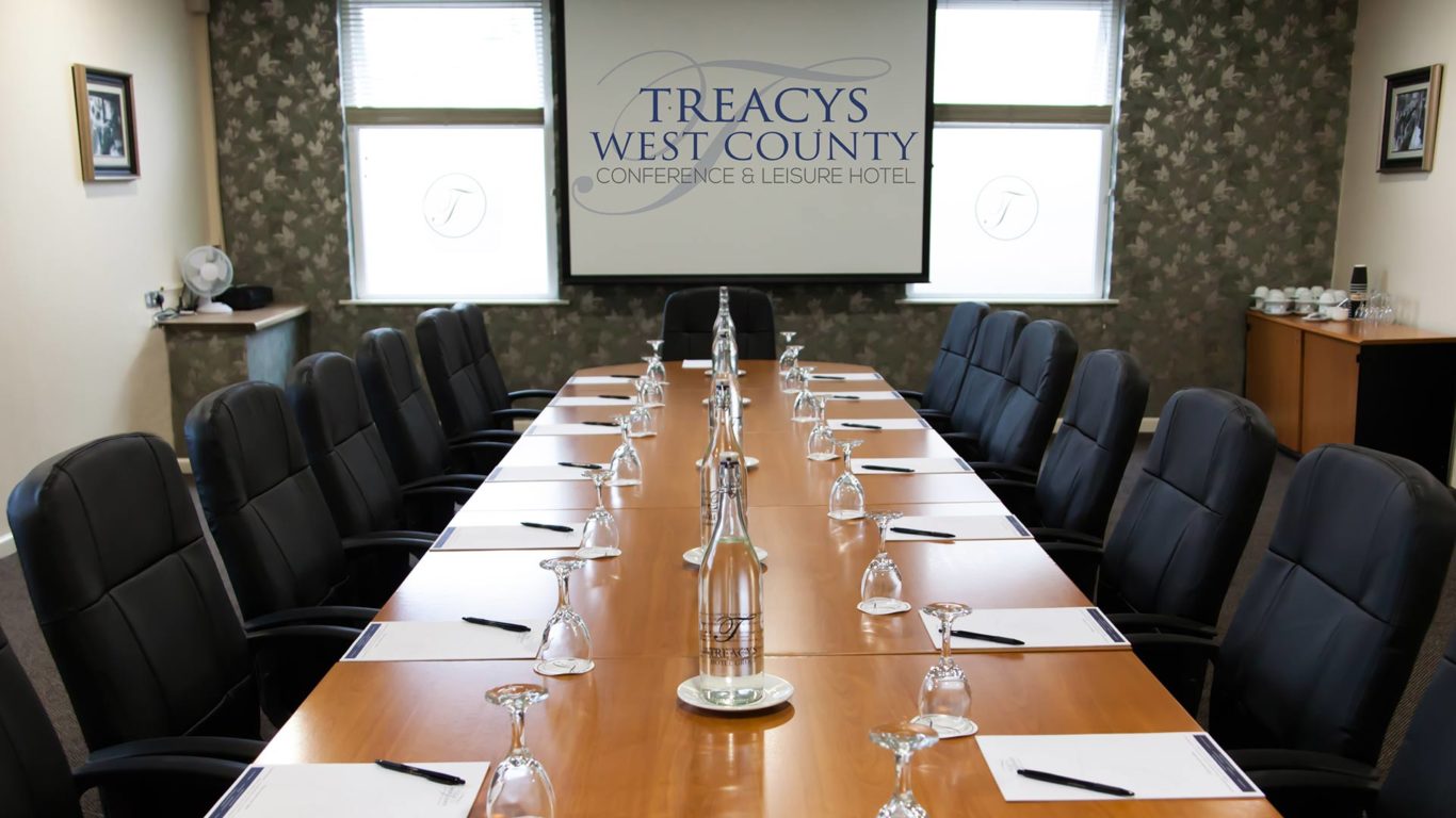 treacys-west-county-de-valera-meeting-room